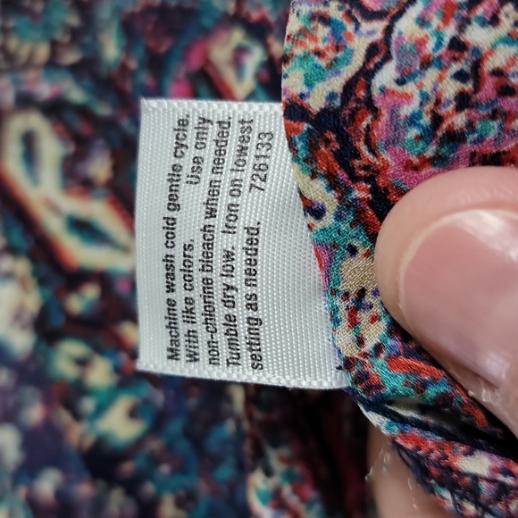 a.n.a Multicolor Patterned Blouse Plus Size 3X V Neck 3/4 Quarter Sleeve - Picture 7 of 8